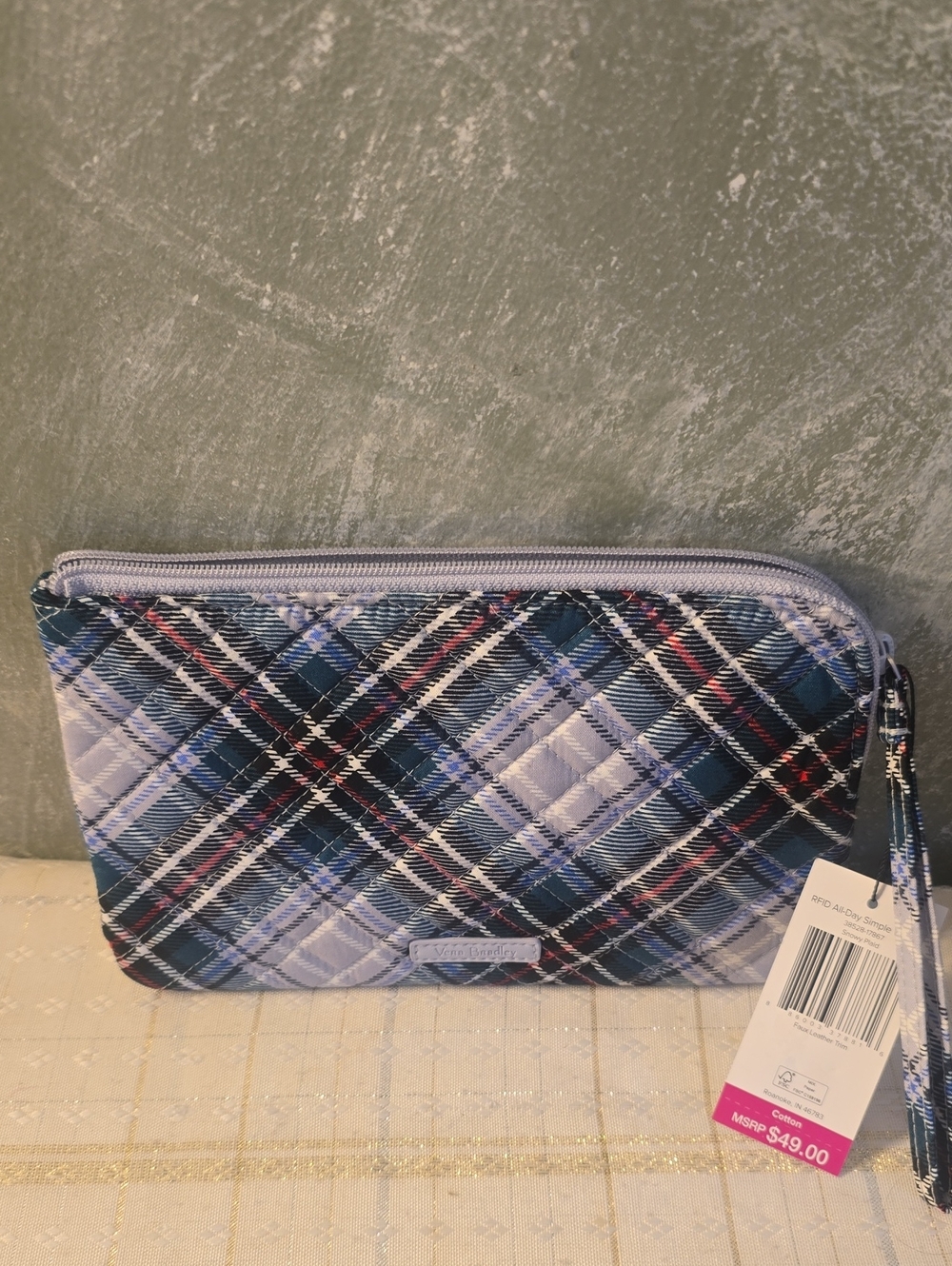 Vera Bradley RFID Quilted Snowy Plaid All Day Simple Wristlet Clutch New